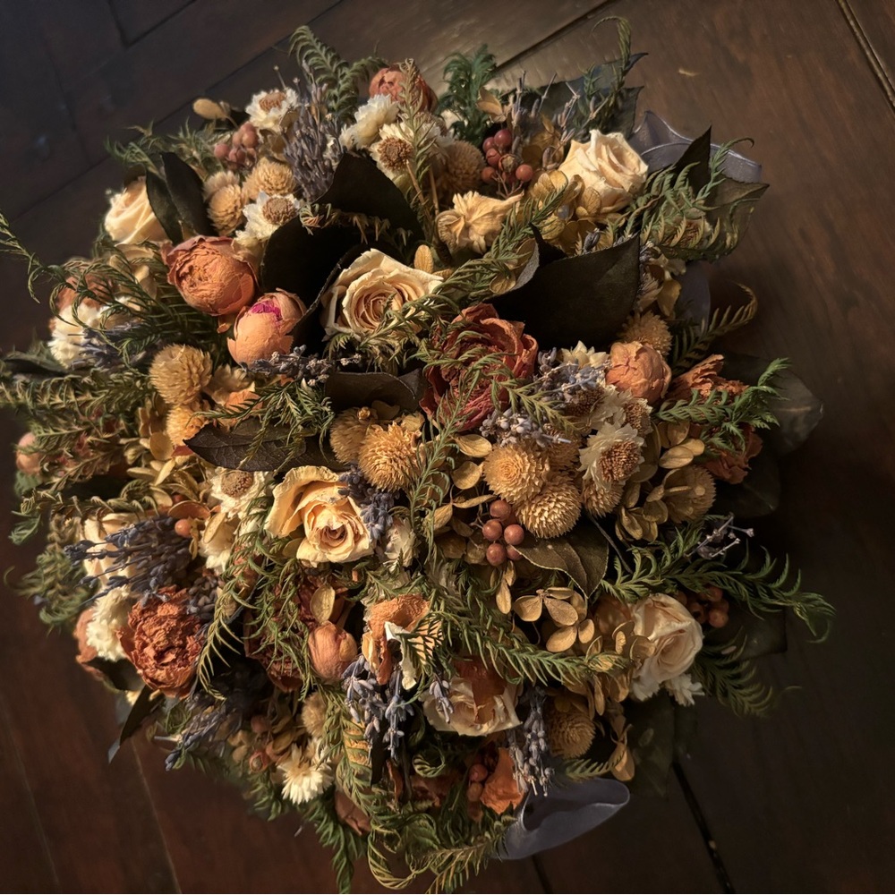 Dried Flower Arrangement
